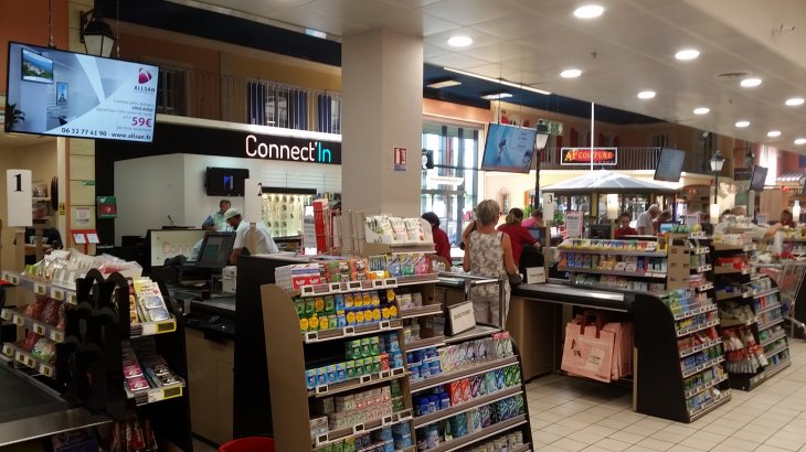 Ligne de caisse Intermarché st Romain en Viennois